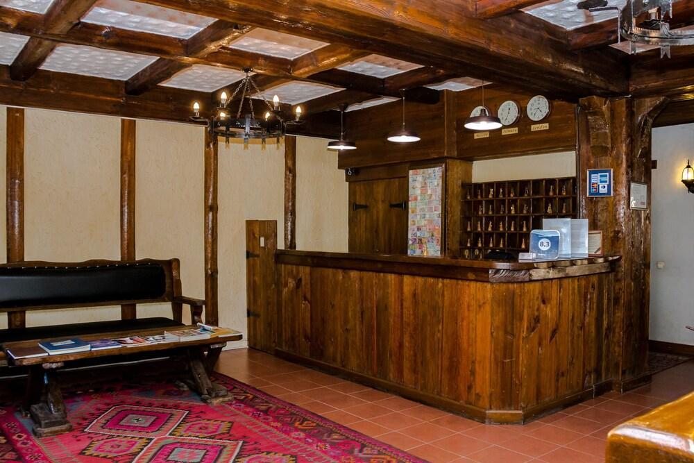 Saraishyq Hotel Almati Kültér fotó