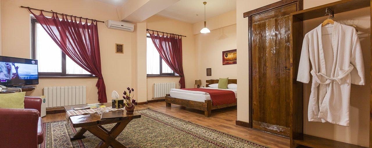 Saraishyq Hotel Almati Kültér fotó
