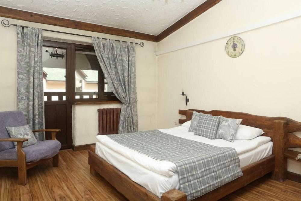 Saraishyq Hotel Almati Szoba fotó