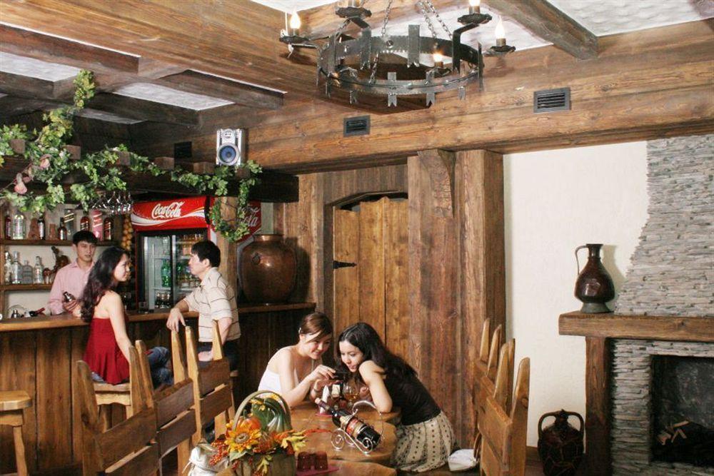 Saraishyq Hotel Almati Kültér fotó