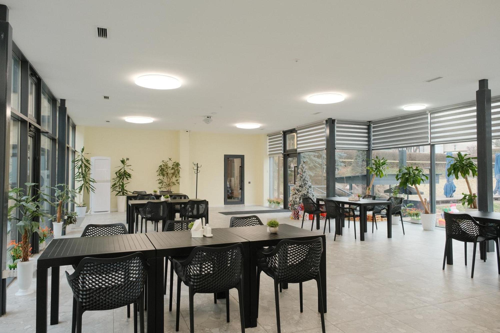 Saraishyq Hotel Almati Kültér fotó