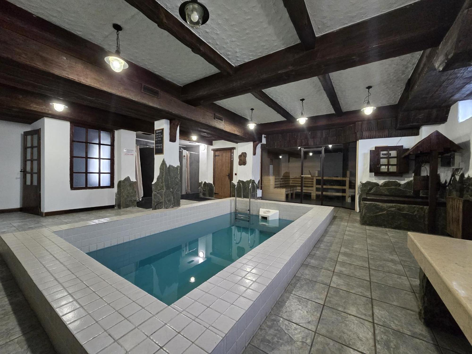 Saraishyq Hotel Almati Kültér fotó