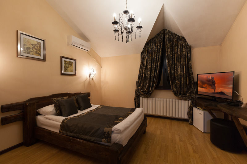 Saraishyq Hotel Almati Kültér fotó